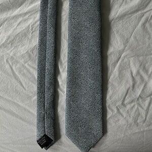 Blue tie
